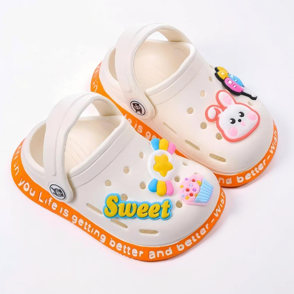 Toddlers Garden Clogs With Cartoon Design For Slip On Play Shoes