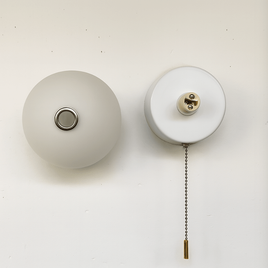 Applique da parete a globo in vetro LED con cordicella, design minimalista | Rosalyssa