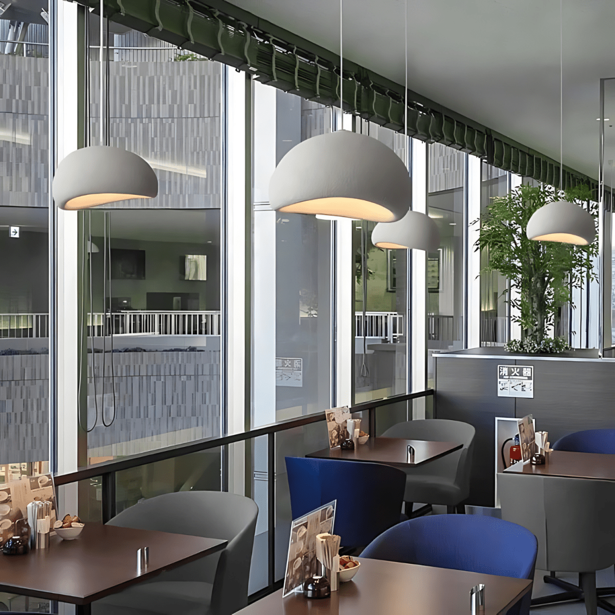 LED-hanglamp met koepelvormige fiberglas kap voor moderne plafondlamp | Rosalyssa