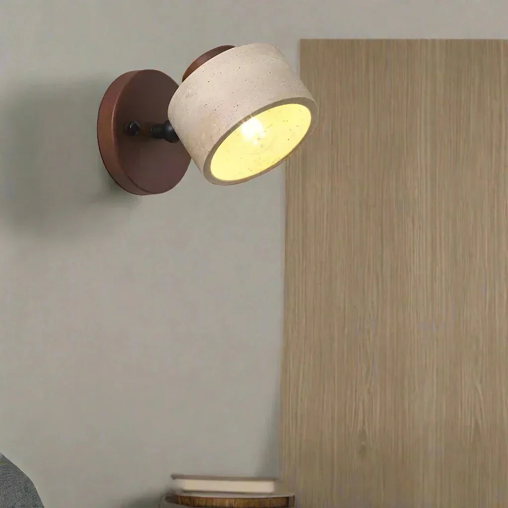 מנורת קיר LED עם גליל טרוורטין מינימליסטי ובסיס עץ | רוזליסה