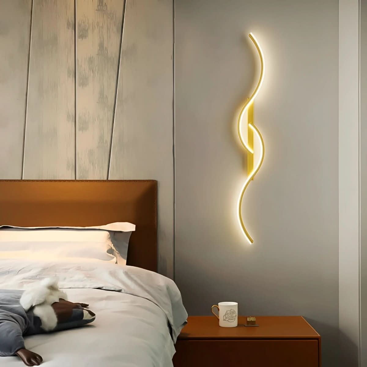 NovaCurve Lampada da Parete LED Curva Moderna con Design Dinamico