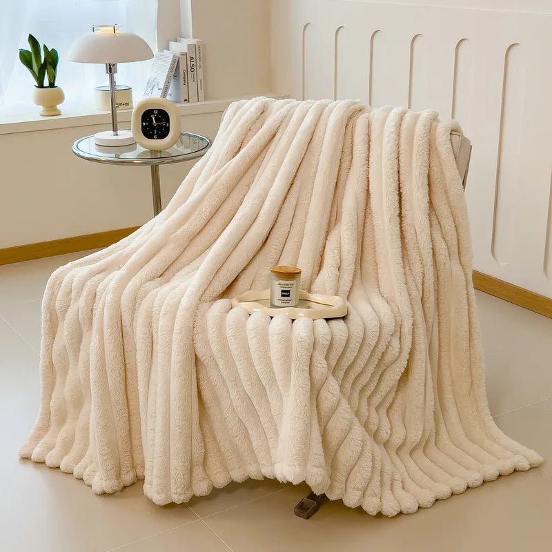 LunaCozy Faux Rabbit Fur Cuddle Blanket For Sofa And Bed