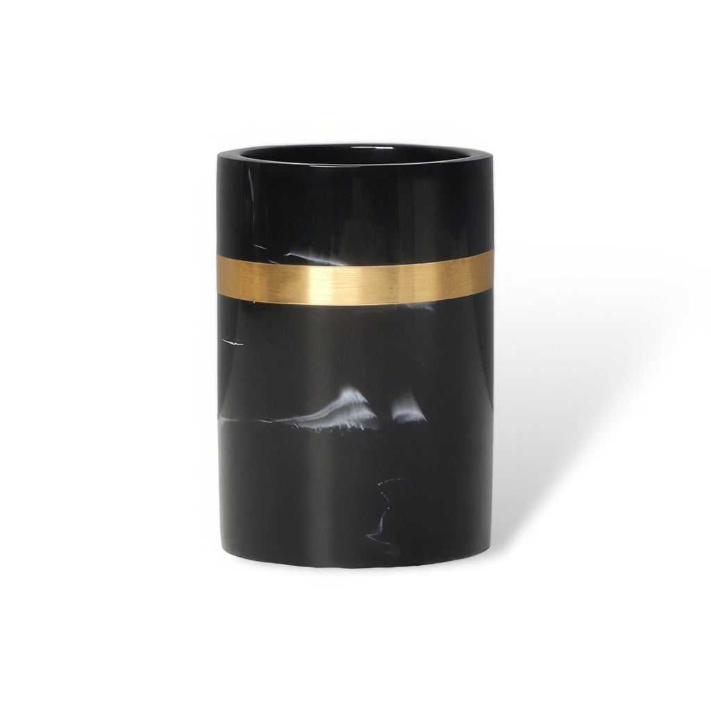 Czarna taca prezentacyjna z marmuru Regal z złotą obręczą do łazienki