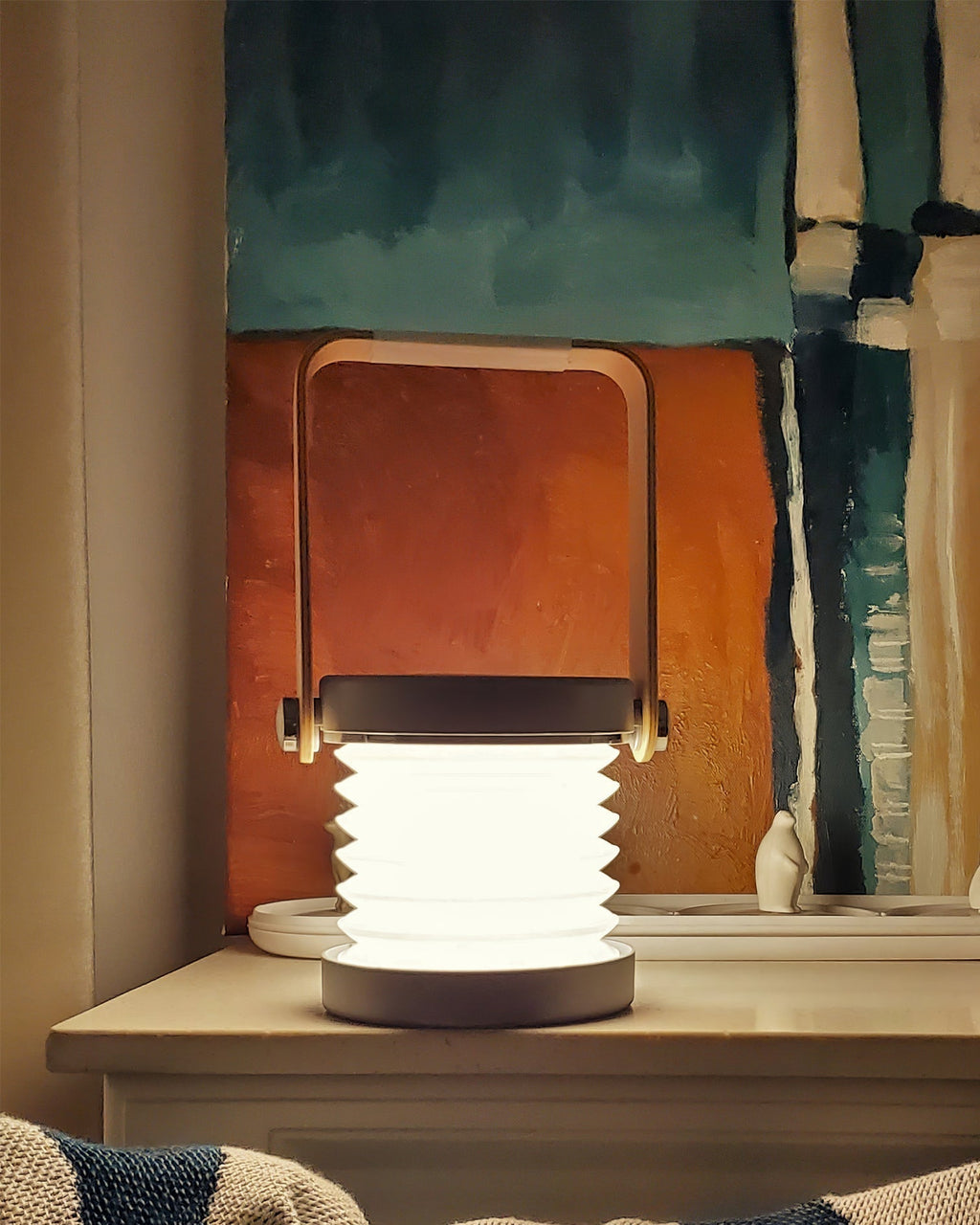 GlowHaven Honeycomb bærbar bordlampe med koselig glød
