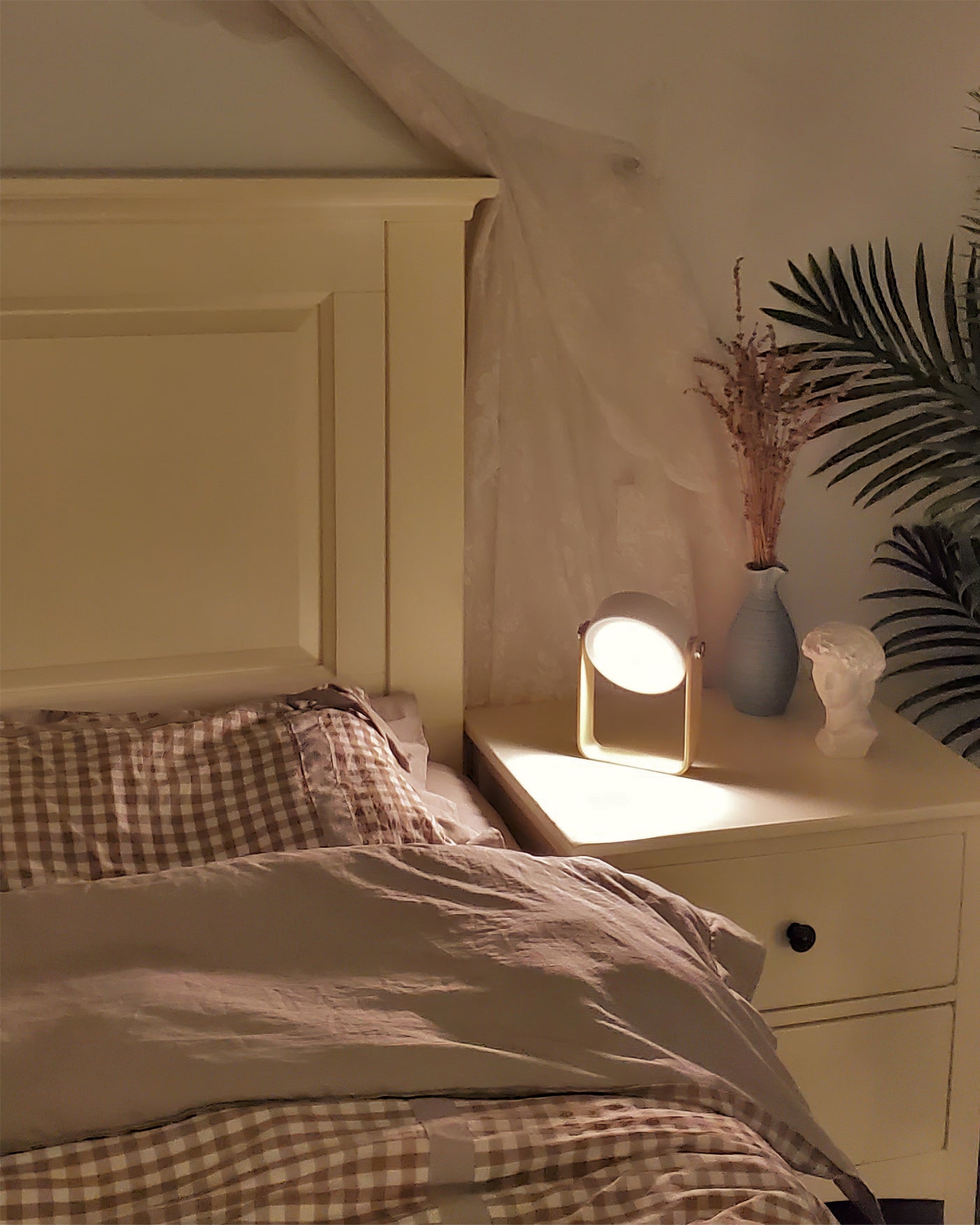 GlowHaven Honeycomb bærbar bordlampe med koselig glød