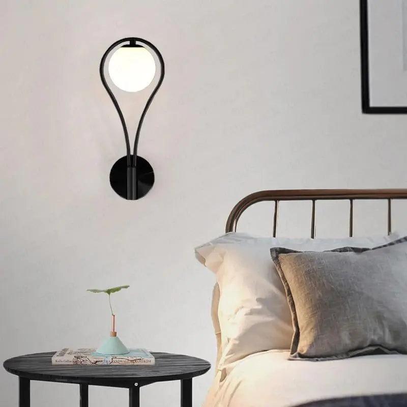 Aplique de pared Astra Nordic para salas de estar y pasillos