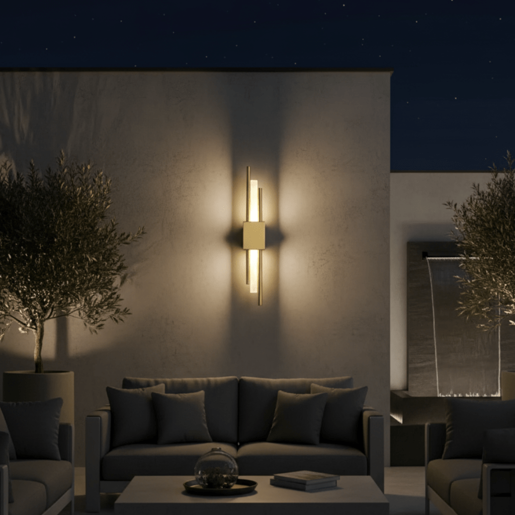 Lampa de perete modernă LumaArc cu LED și trei moduri de culoare