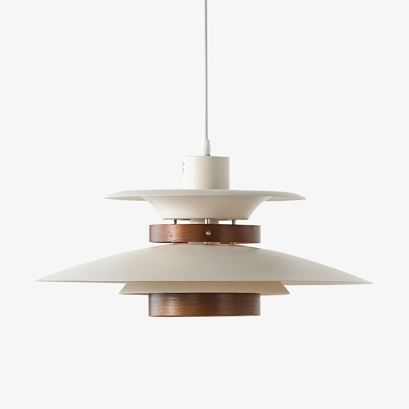 Astraea Pendelleuchte mit zeitloser Eleganz und warmem Lichtschein | Snurv