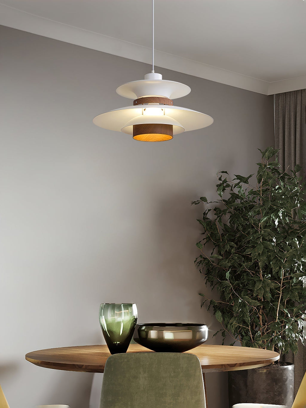 Astraea Pendelleuchte mit zeitloser Eleganz und warmem Lichtschein | Snurv