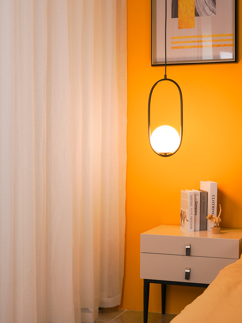 Astraea Moderne Hanglamp voor Elegante Woonruimtes | Snurv