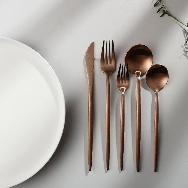 Daily Dining Flatware In Clean Minimalist Style For Everyday Use