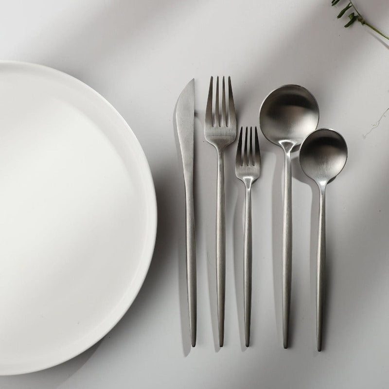 Daily Dining Flatware In Clean Minimalist Style For Everyday Use