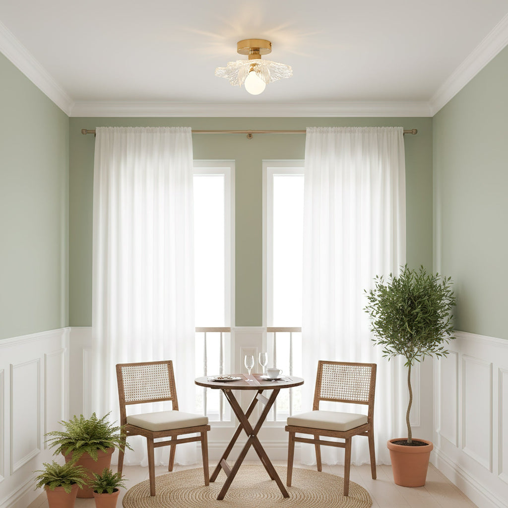 Plafonnier en résine Blossom et laiton pour chambre et couloir