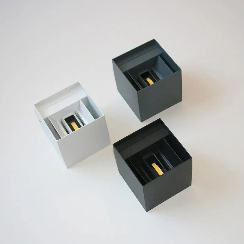 LumaLine Exterior Wall Light For Modern Outdoor Lighting