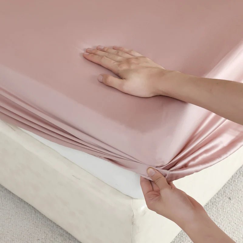 SilkNova Ultra Smooth Mulberry-silke Laken med Avkjølende Komfort