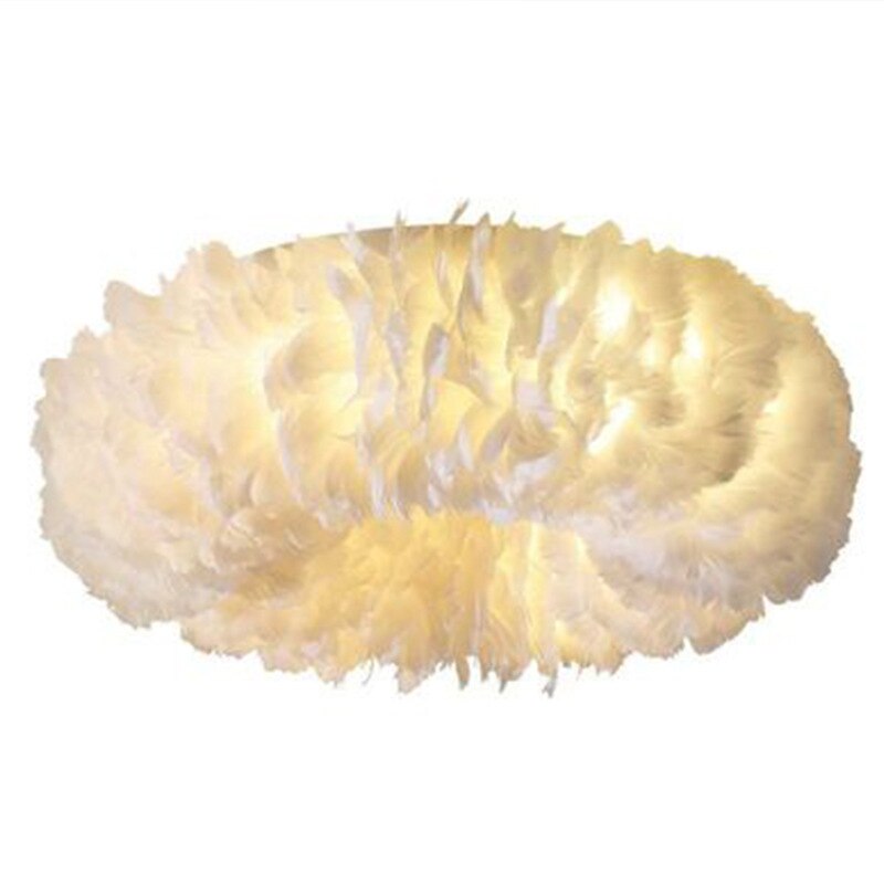 Lampada da soffitto Swan Feather con struttura in metallo e illuminazione LED bianco caldo per creare atmosfera nel soggiorno