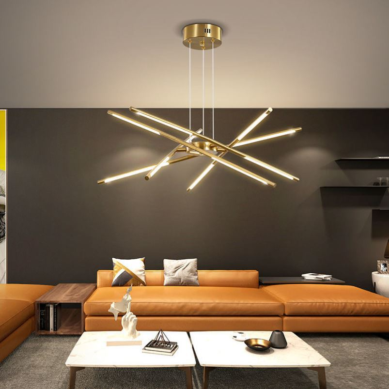 Lustre Aurora Web Gold avec éclat ambiant chaud pour pièces modernes