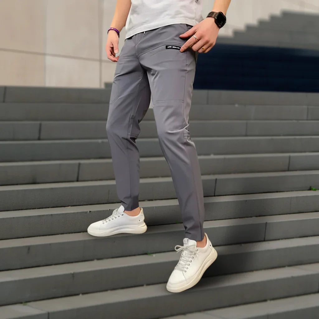 Pánské slim fit cargo kalhoty s více kapsami a strečem