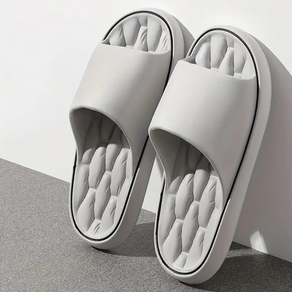 Pantofle Pillow Slide s polstrovaným pohodlím pro teplé počasí