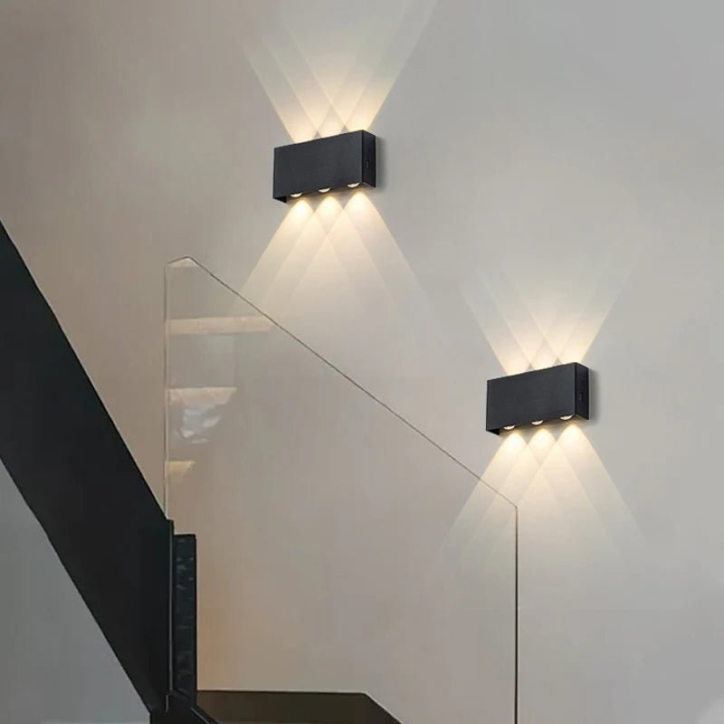 LumaNova USB-berøringslampe med tre lysfarger og langvarig 4000mAh-batteri