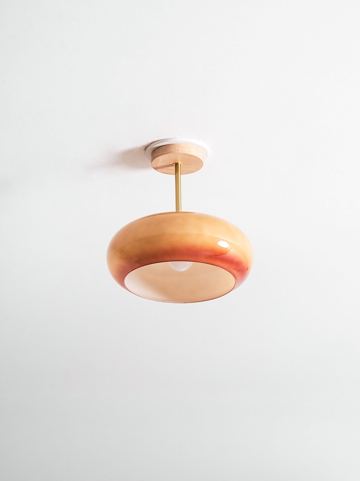 Lámpara de techo Bauhaus de vidrio y madera con diseño de disco en blanco o naranja para dormitorio y comedor