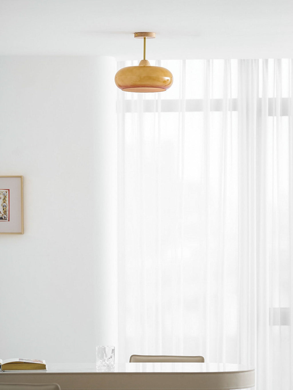 Lámpara de techo Bauhaus de vidrio y madera con diseño de disco en blanco o naranja para dormitorio y comedor