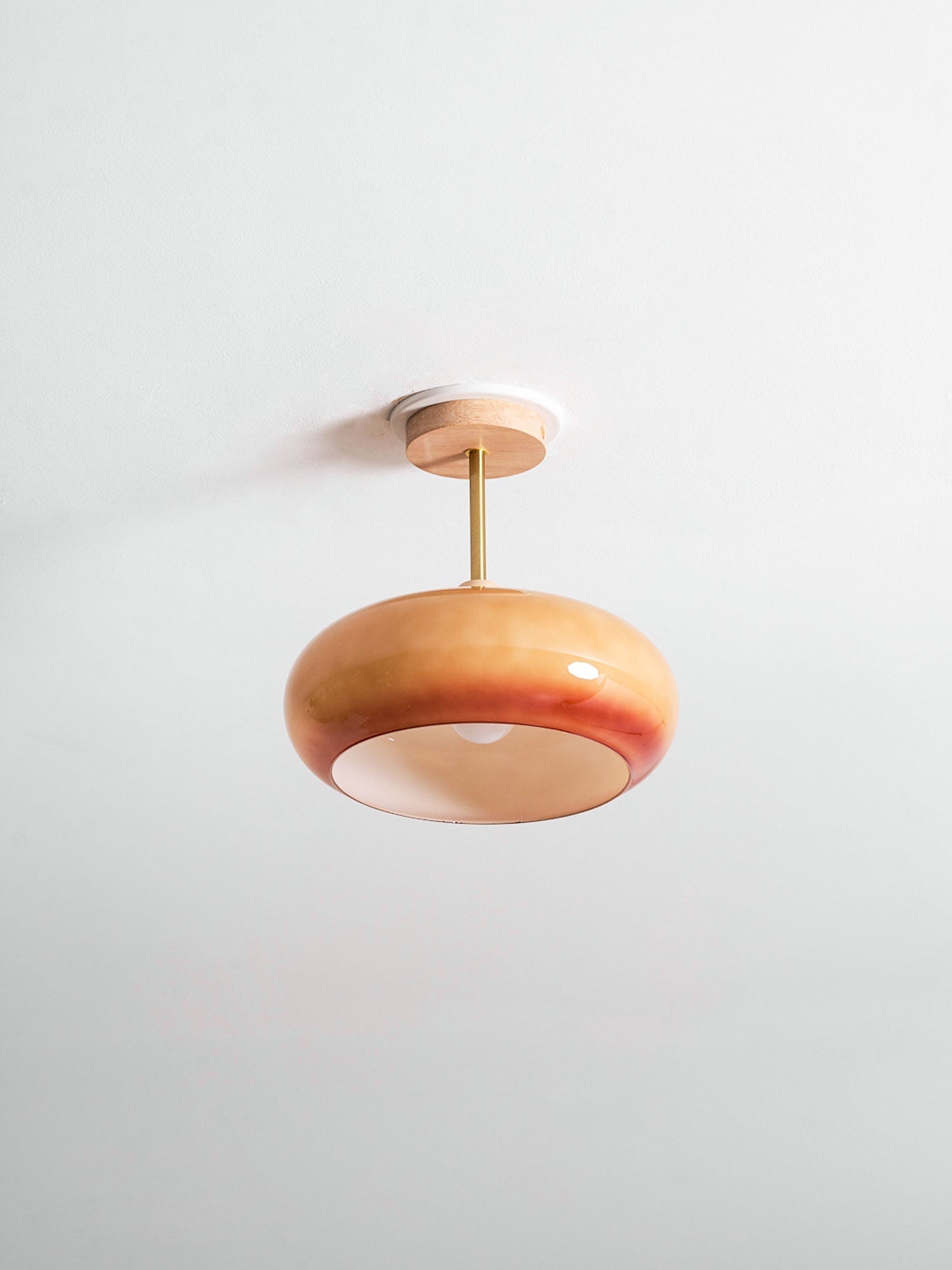 Lámpara de techo Bauhaus de vidrio y madera con diseño de disco en blanco o naranja para dormitorio y comedor