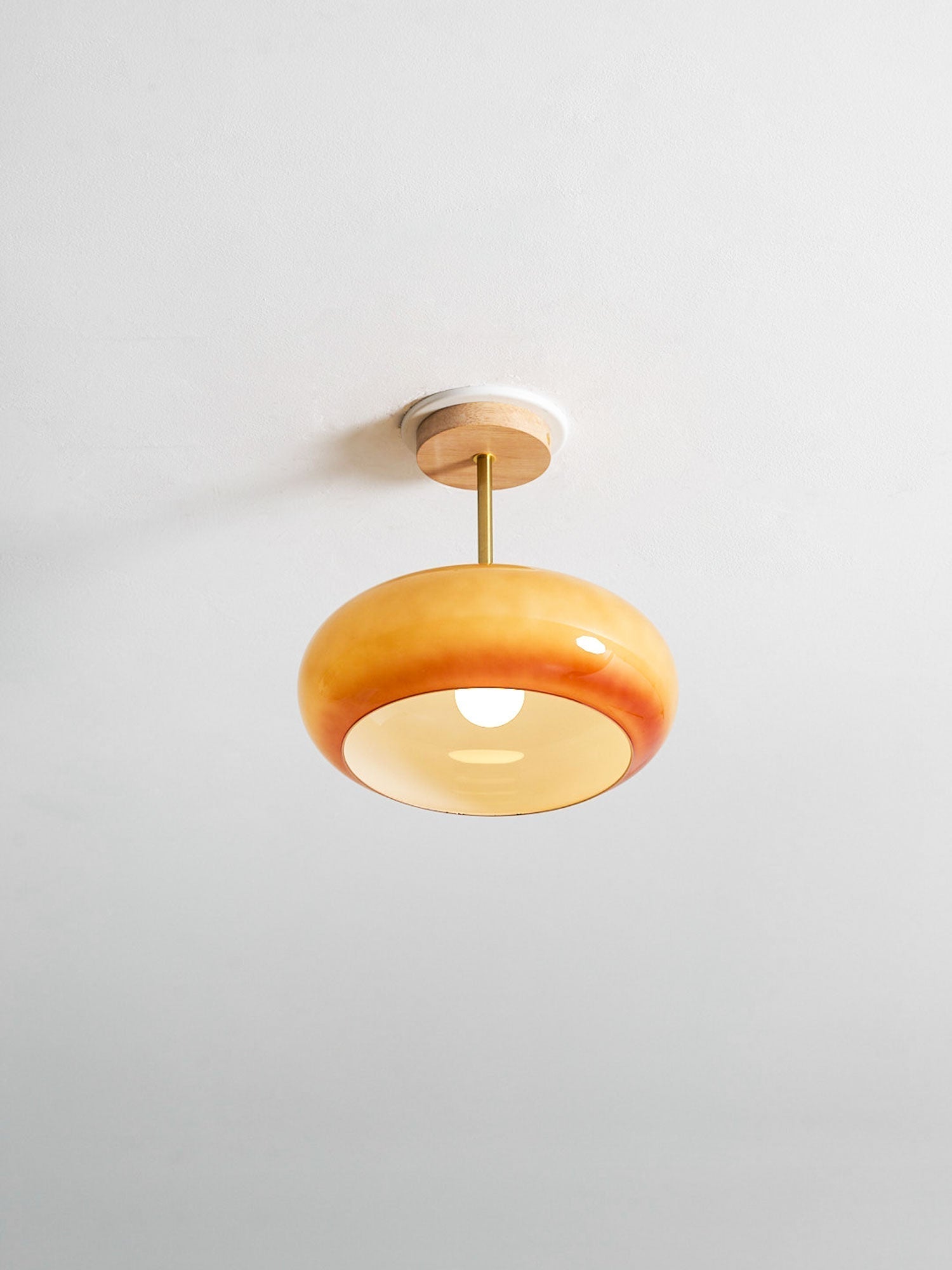 Lámpara de techo Bauhaus de vidrio y madera con diseño de disco en blanco o naranja para dormitorio y comedor