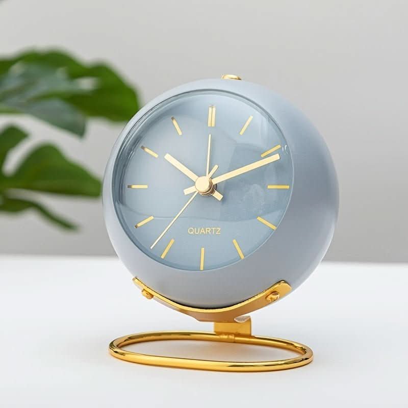 Lumina Uhr Retro Analog Wecker mit geräuschlosem Laufwerk