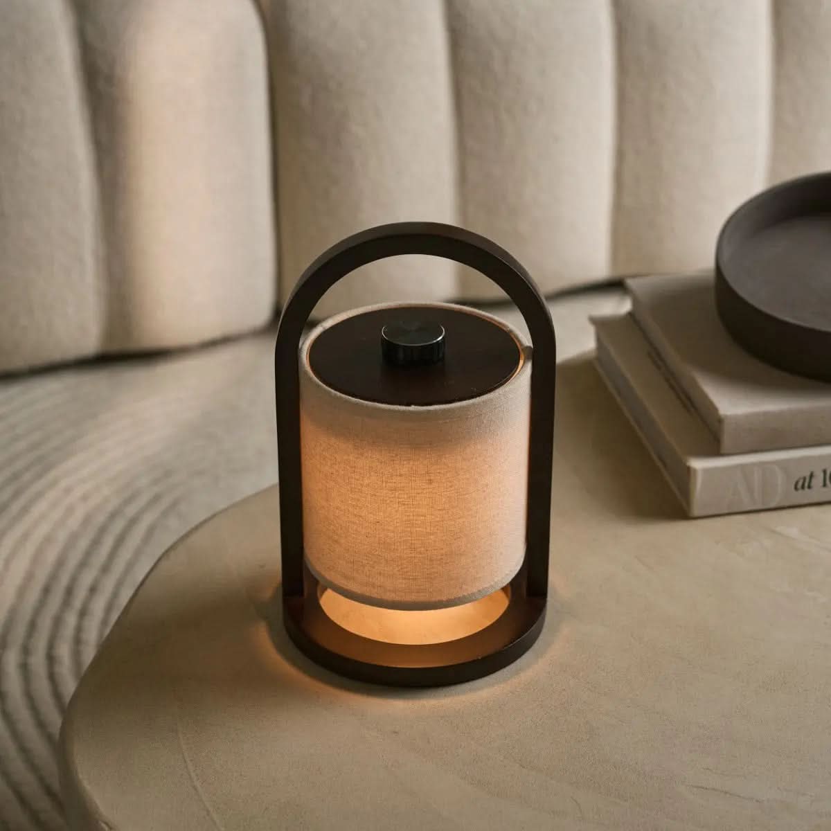 AuraLume LED bordlampe trådløs 3 lysmoduser oppladbart batteri opptil 100 timer