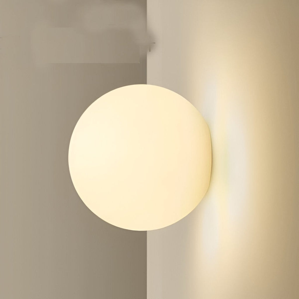 Rund Glas LED Væglampe, Minimalistisk Design, 1 Lyskilde | Rosalyssa