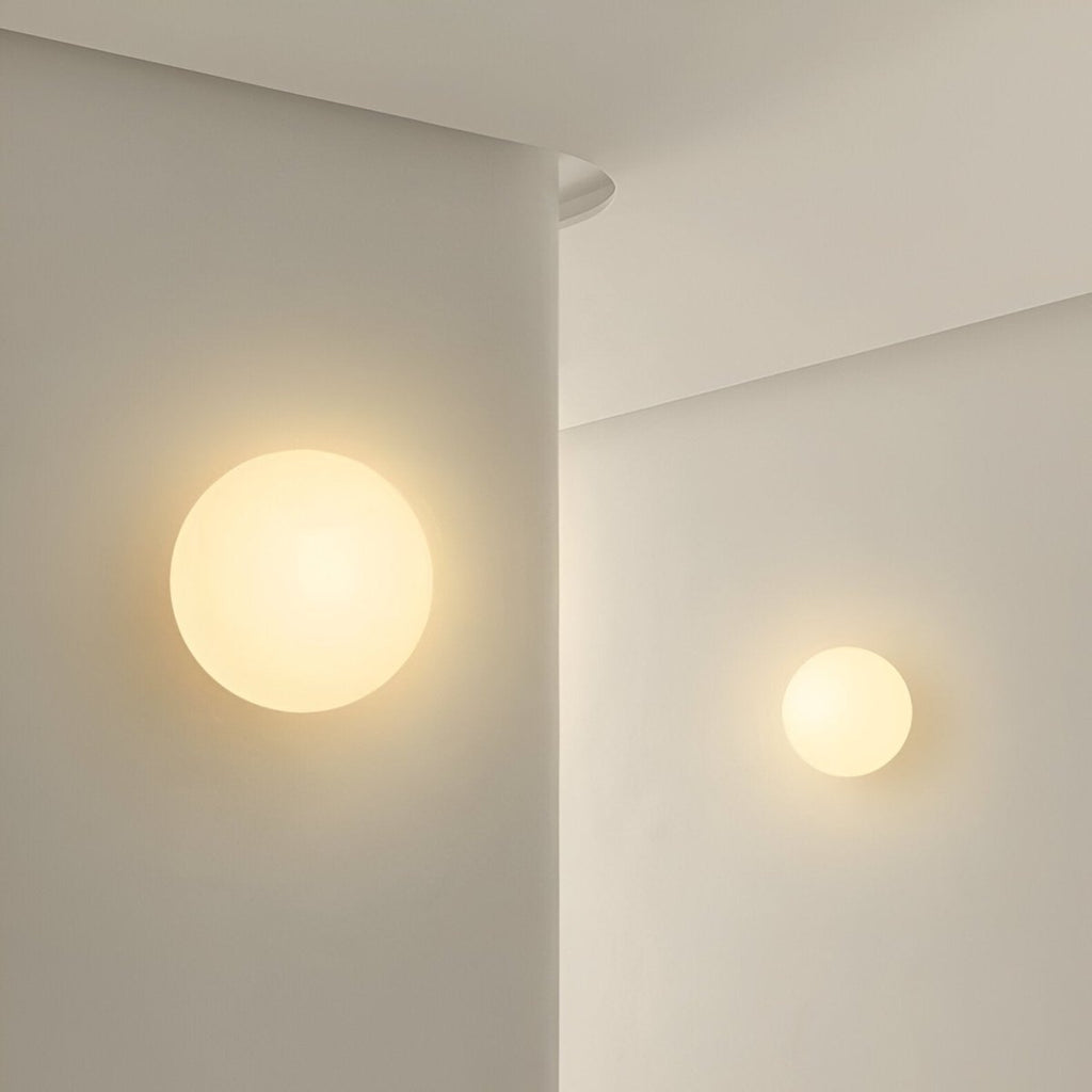 Rund Glas LED Væglampe, Minimalistisk Design, 1 Lyskilde | Rosalyssa