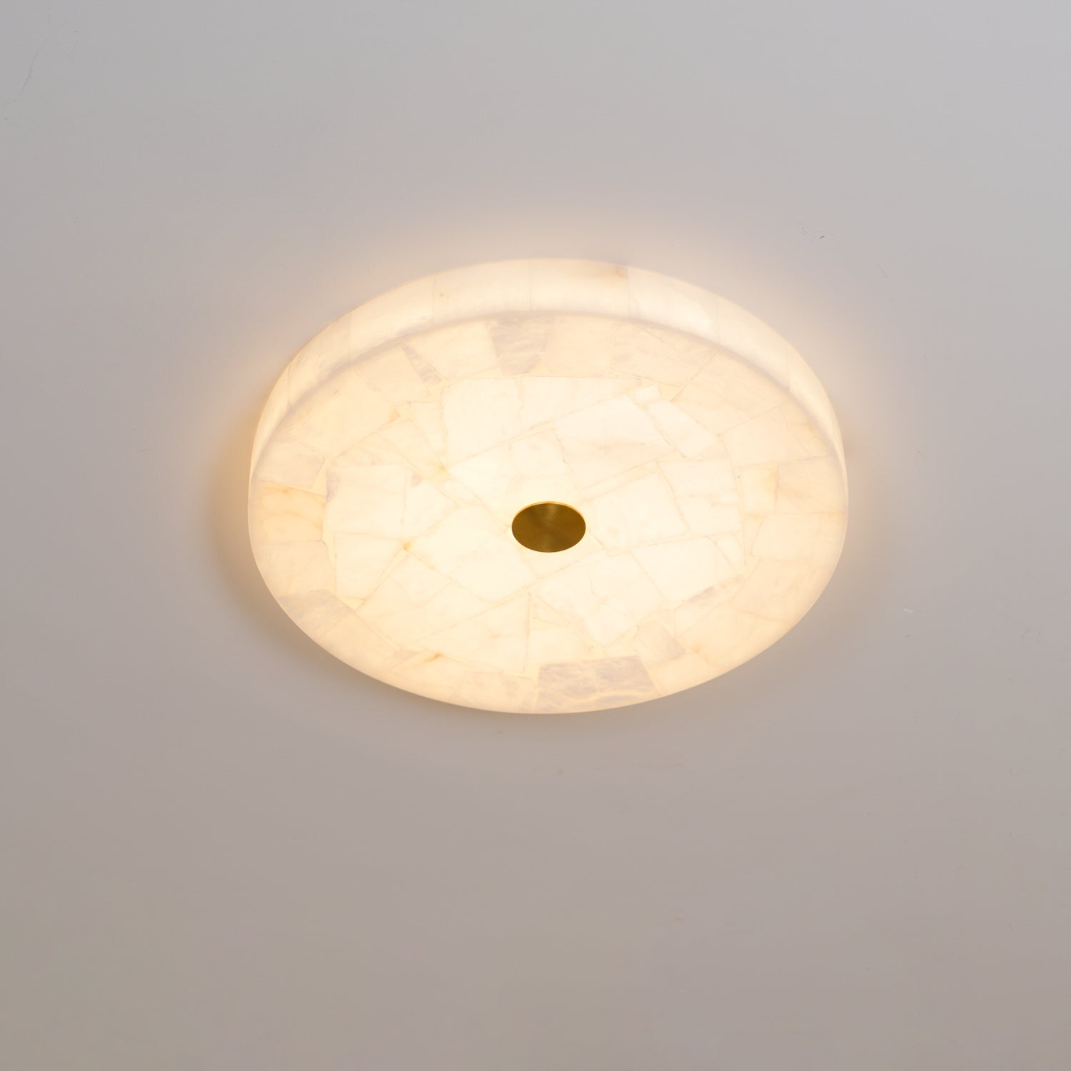 Lámpara de techo LED de alabastro en blanco y dorado para sala de estar y pasillo