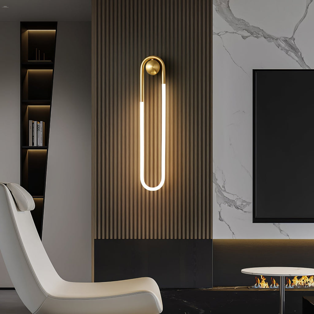 مصباح حائط LED حديث مع نحاس ومصباح حائط أسود بتصميم بسيط