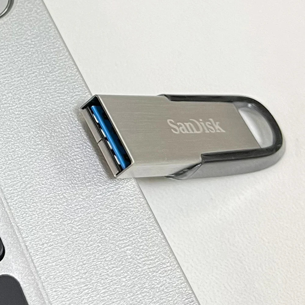 Kompakt titkosított SSD USB külső meghajtó biztonságos adatmentéshez