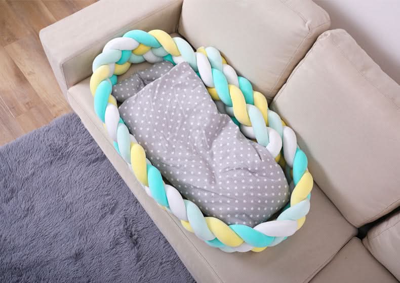 CozyNest Gewebtes Babykissen für sicheren und erholsamen Schlaf