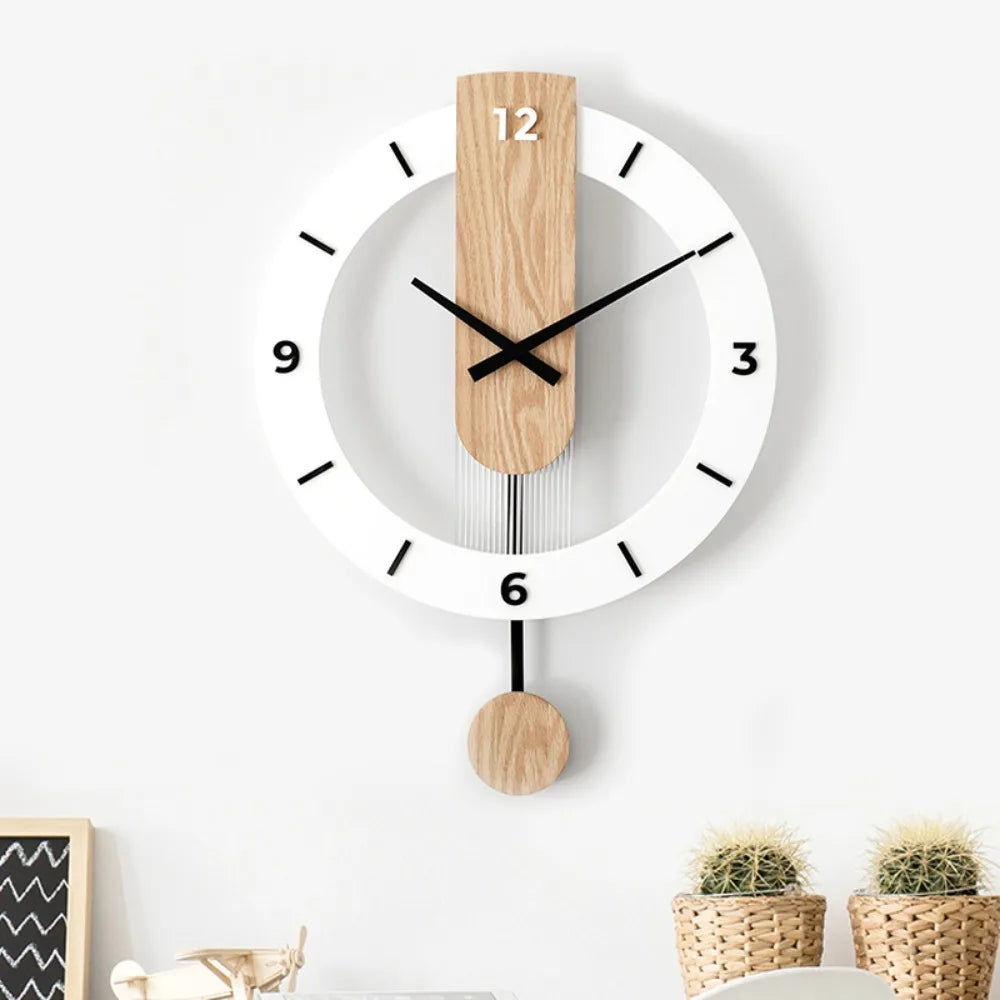 Minimalistické kyvadlové hodiny s moderním akrylovým a dřevěným vzhledem