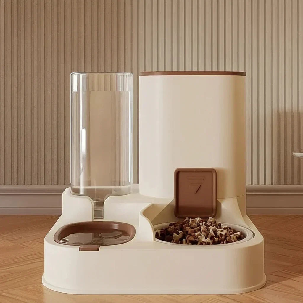 Dispenser automatico di cibo e acqua PetAqua per animali domestici