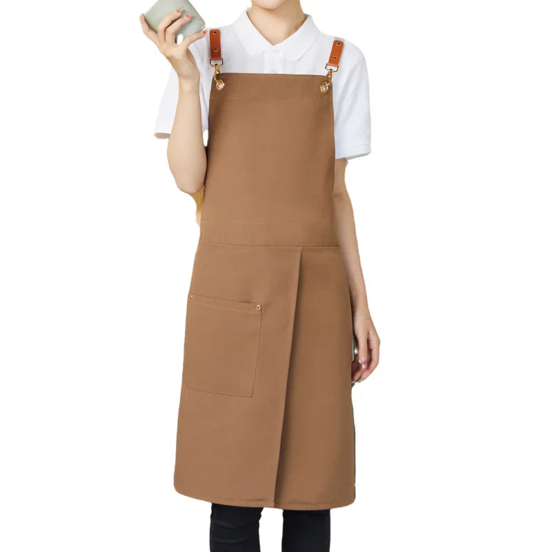 Delantal impermeable WorkEase con bolsillos de lona y falda dividida