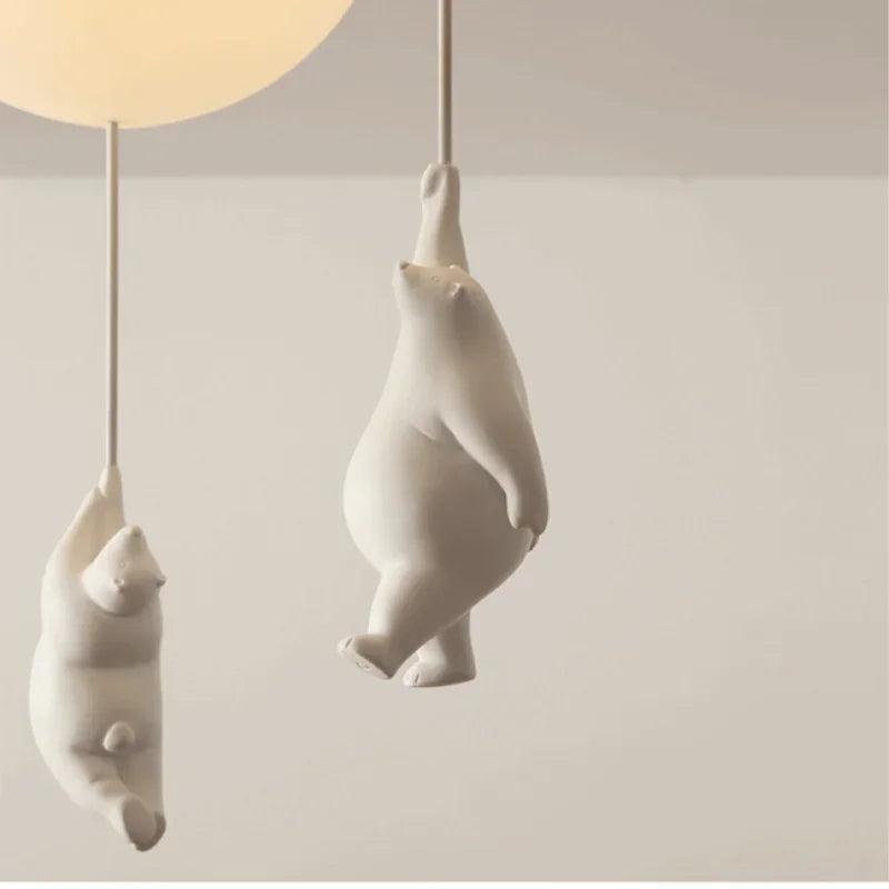 Verspielter Ballon-Bären-Kronleuchter für Kinder-Spielzimmer und Kinderzimmer