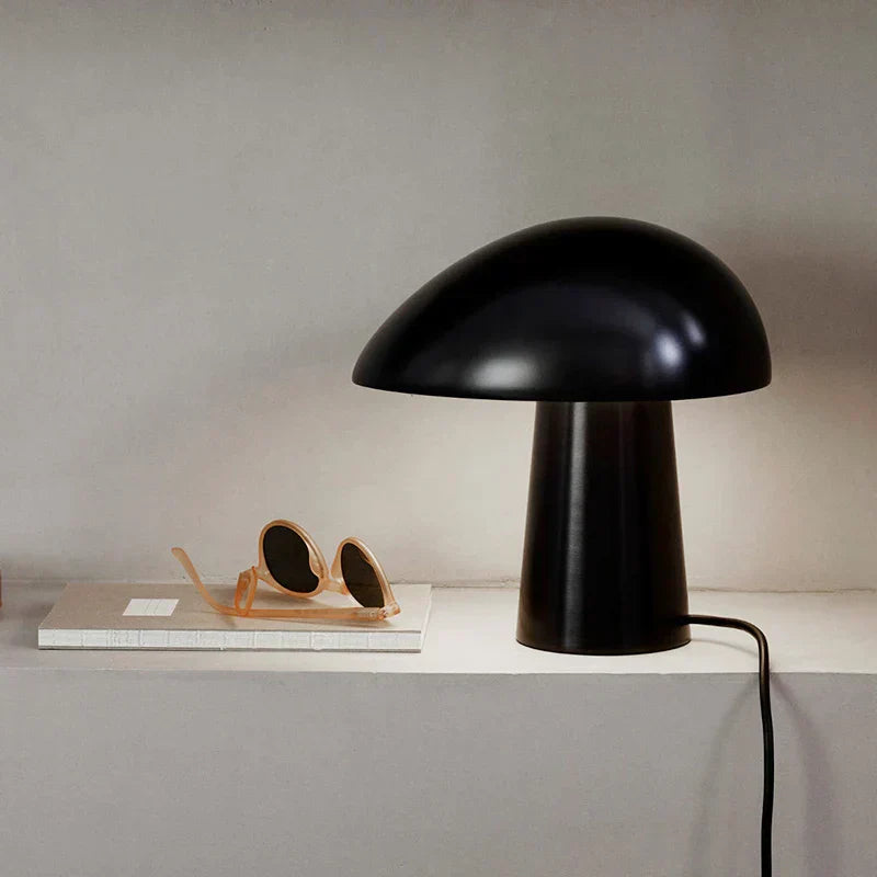 Stolní lampa Nova Mushroom s teplým dřevěným dekorem