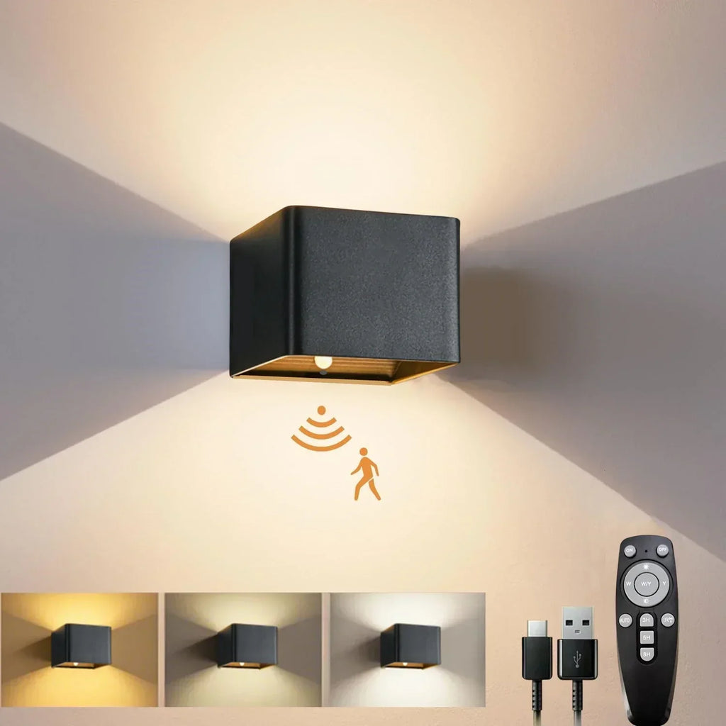 Lampada da parete LED wireless LuminaWave con sensore di movimento e batteria da 4000 mAh