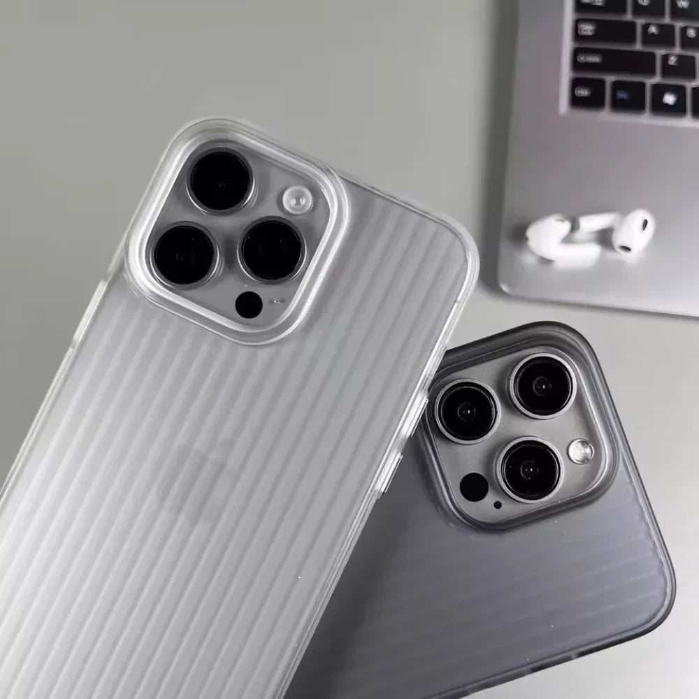 Žebrovaný pevný kryt na telefon pro ochranu a lepší úchop