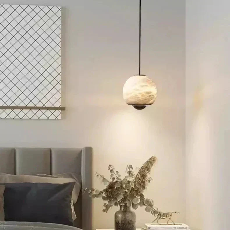 Lampa Solara z marmuru i alabastru w stylu skandynawskim | Snurv