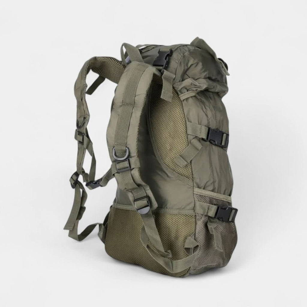 AeroPeak taktischer robuster 30L Outdoor-Rucksack mit wasserdichtem Design