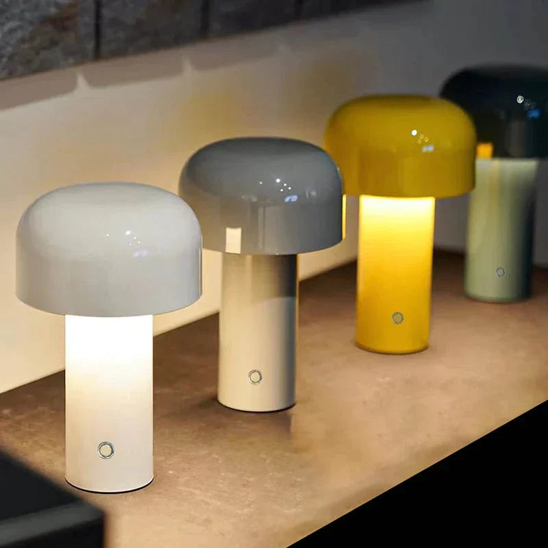 Bezprzewodowa włoska lampa stołowa Aurora Nova w kształcie grzyba, chromowana