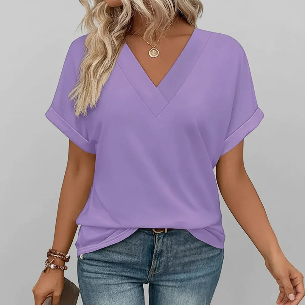 Top feminino leve com decote em V e mangas curtas para o verão