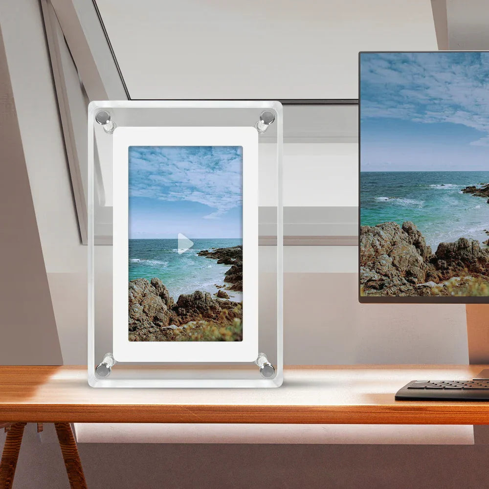 ClearFrame Přenosný akrylový fotorámeček s vestavěnou baterií a IPS displejem