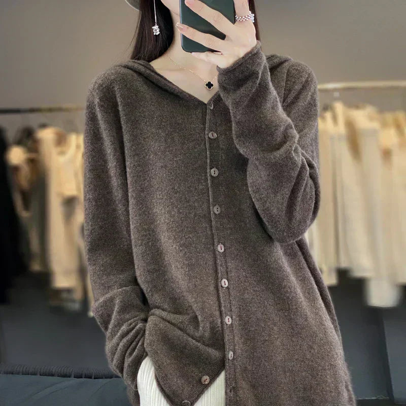 Cardigan en laine mérinos Lyra Collection classique d'hiver en maille