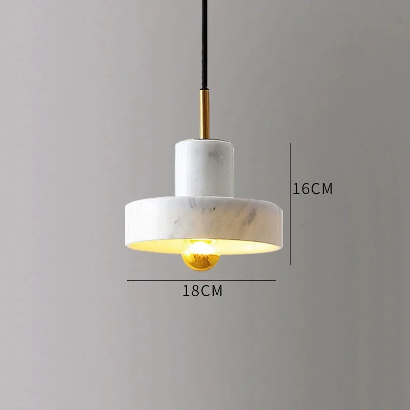 Marmorlampa med naturlig sten, postmodern design